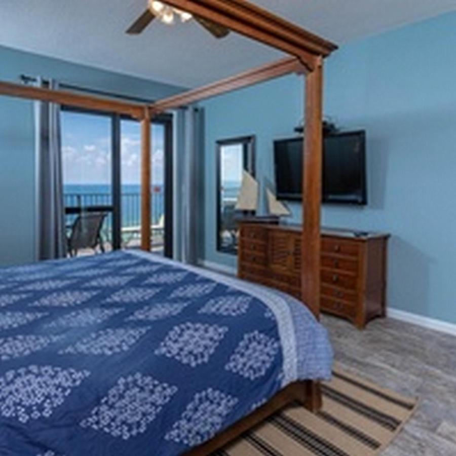 Phoenix VI By Brett Robinson Orange Beach Room photo